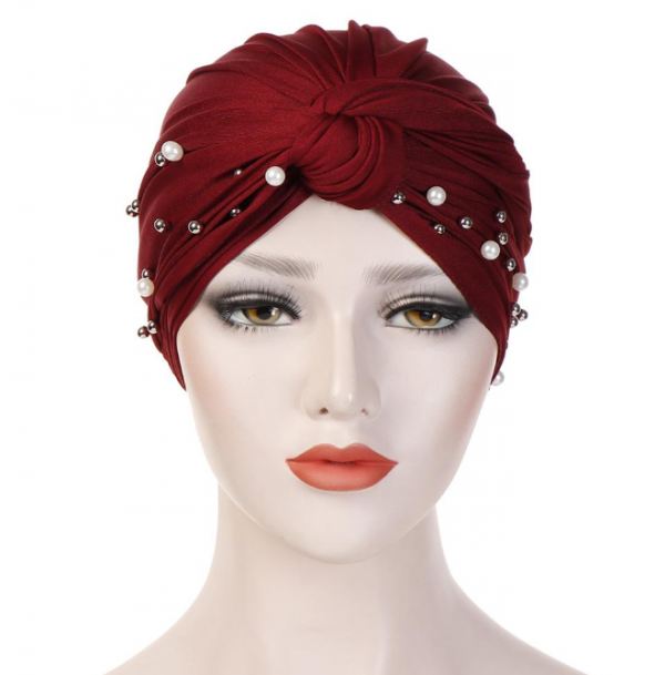 Topi Turban dengan Kristal dan Manik-Manik